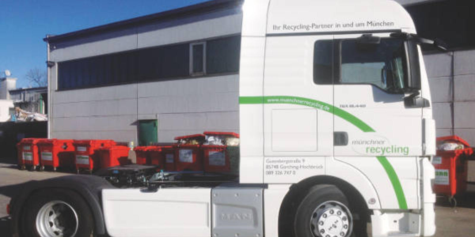 Neuer Sattelzug nimmt Schubbodenauflieger auf die leichte Schulter